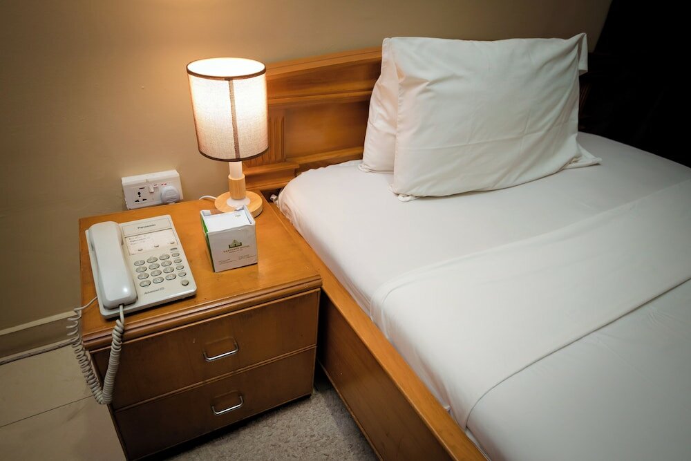 Фото Eastgate Hotel