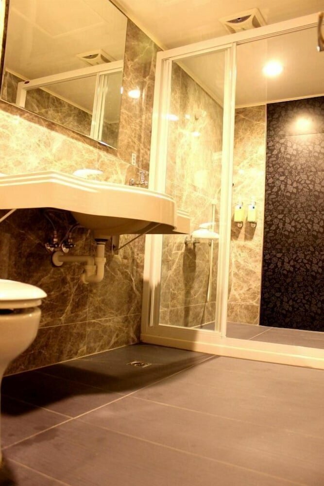 Фото Ai Lai Fashion Hotel