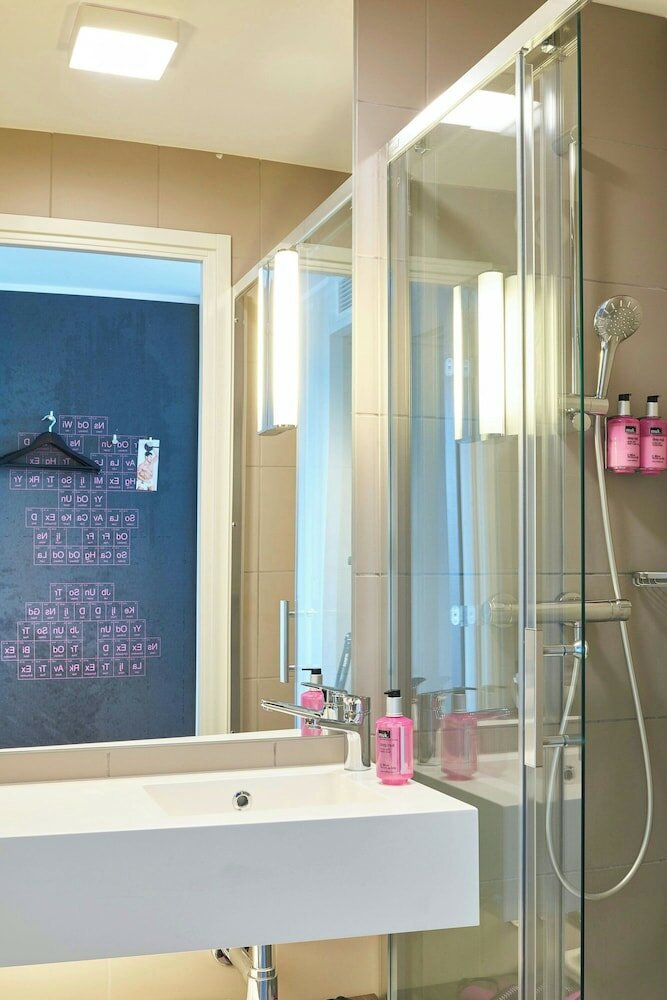 Фото Moxy Frankfurt Eschborn