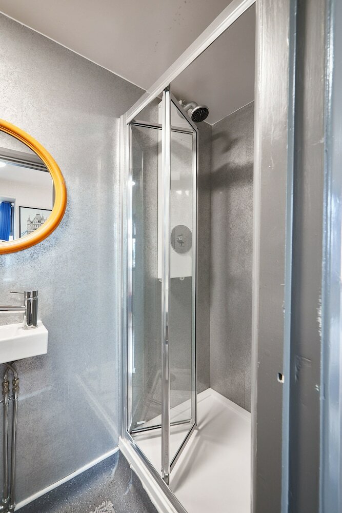 Фото St Christopher's Inn, Shepherd's Bush - Hostel