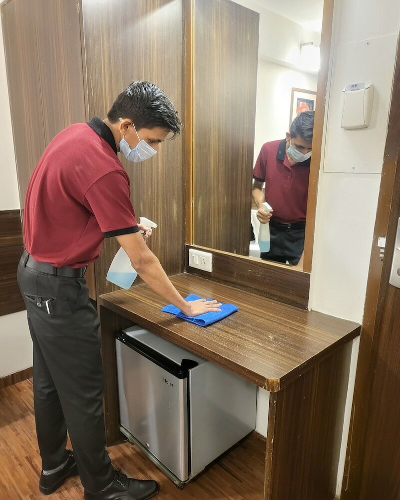 Фото Hotel Maharana Inn Chembur