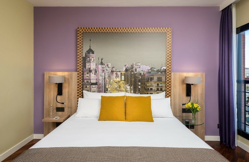 Фото Leonardo Hotel Madrid City Center