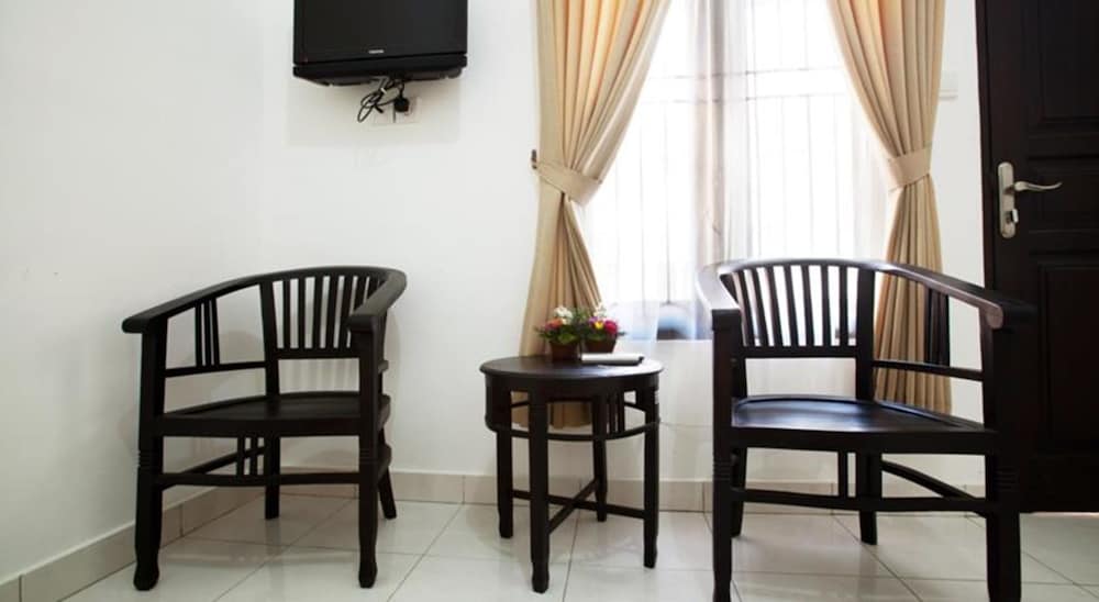 Фото Seminyak Point Guest House