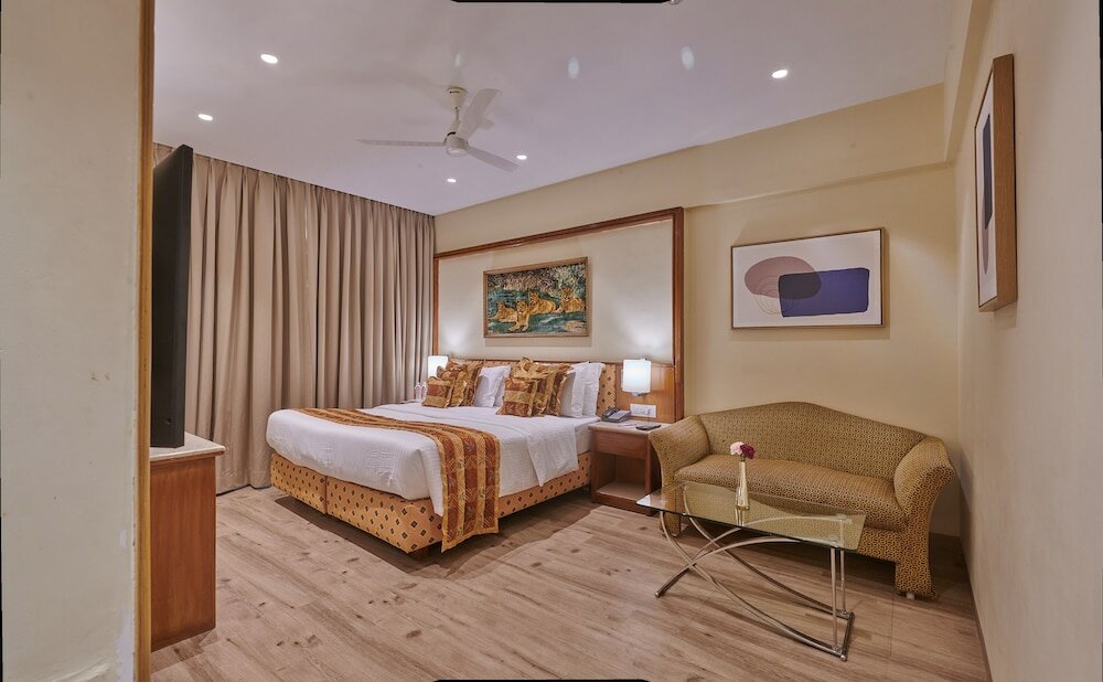 Фото Regent Hotel Andheri