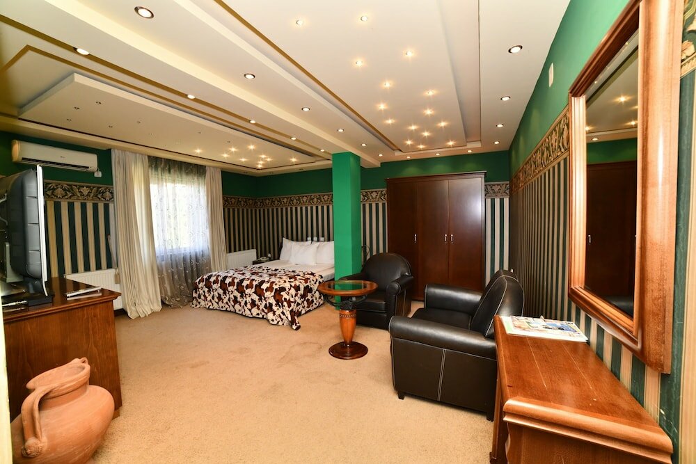 Фото Garni Hotel Garson Lux