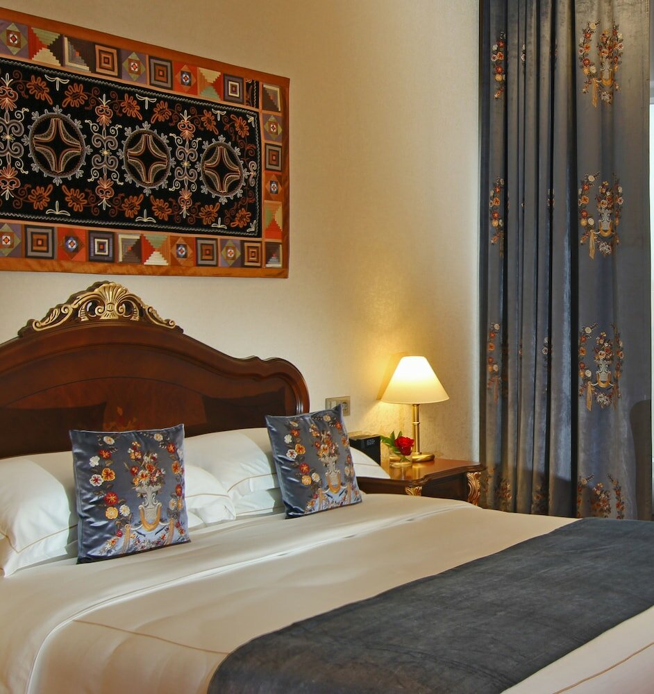 Фото Orion Hotel