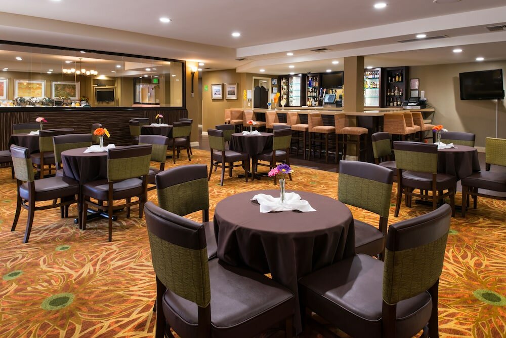 Фото Holiday Inn Dublin-Pleasanton by Ihg Hotel