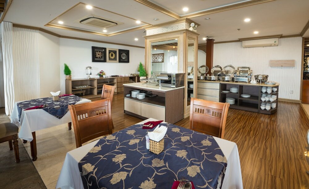 Фото Lotus SaiGon Hotel