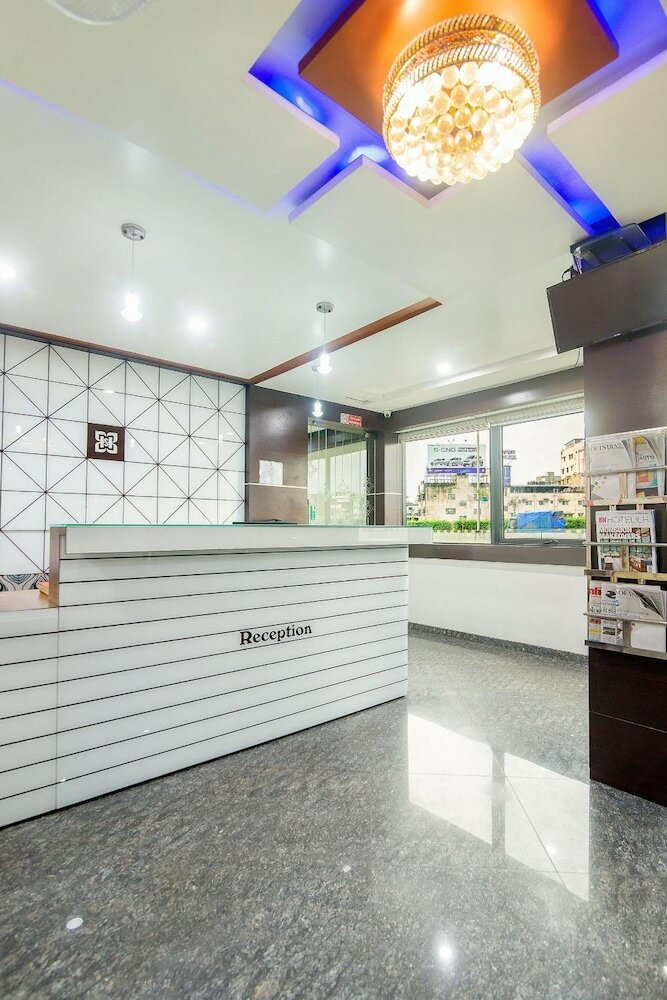 Фото Hotel Satkar