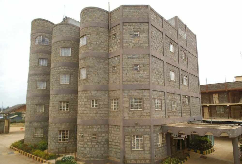 Hotel Nanyuki Simba Lodge, Nanyuki, photo