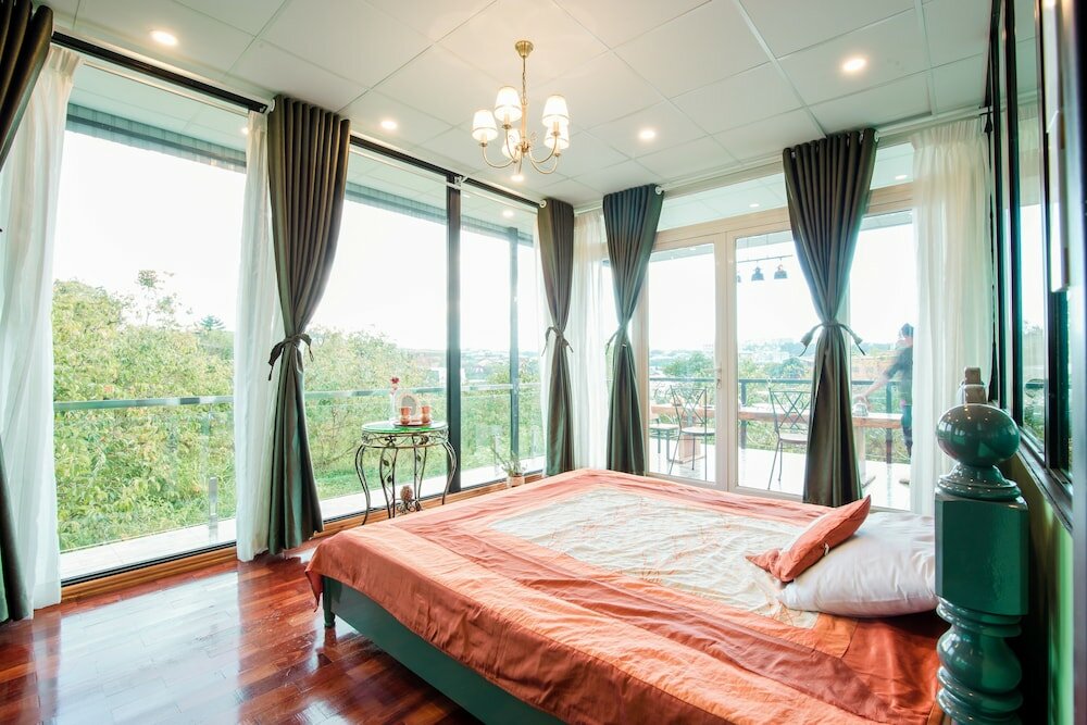 Фото Dalat Terrasse Des Roses Villa