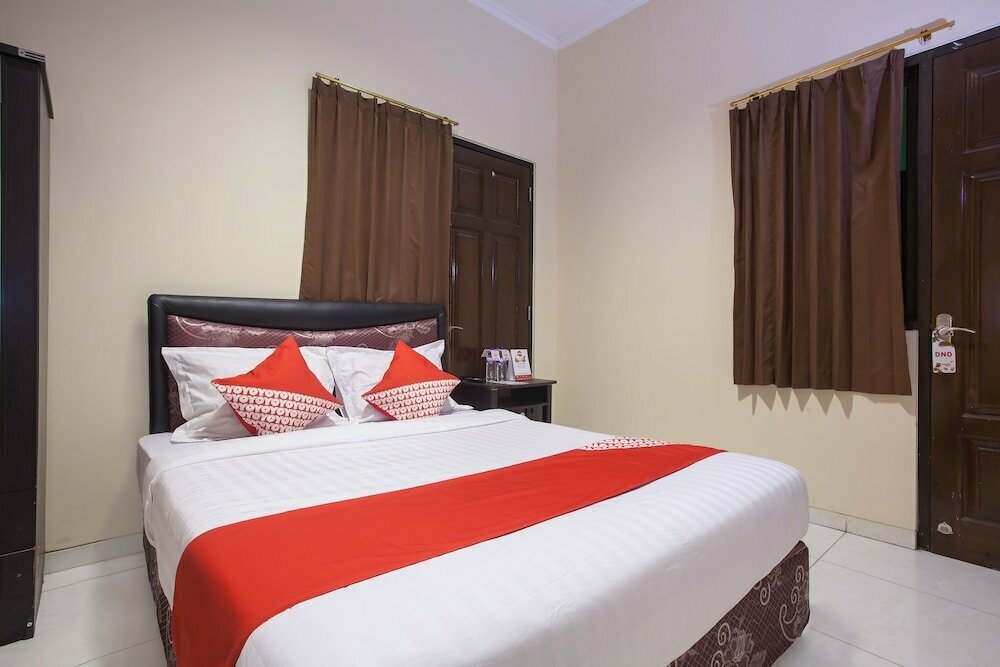 Hotel Oyo 138 Graha 99, Surabaya, photo