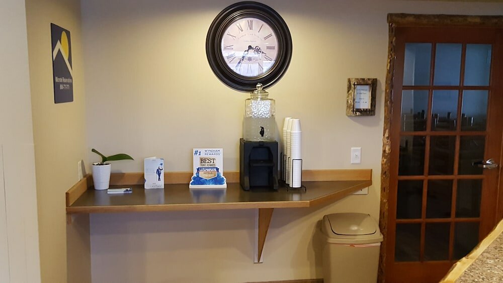 Фото Microtel Inn & Suites by Wyndham Bozeman