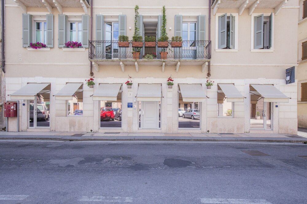 Фото Cinque Luxury Rooms