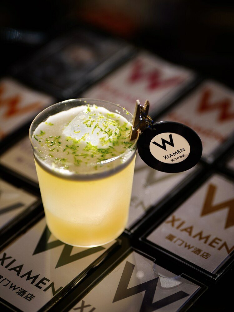 Фото W Xiamen