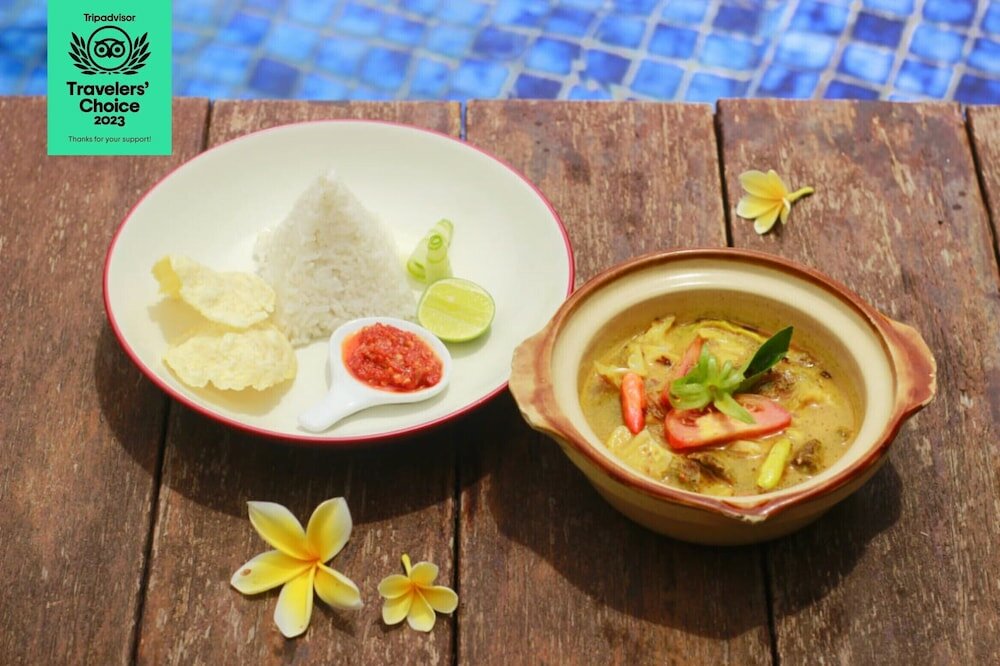 Фото Hotel Dafam Cilacap