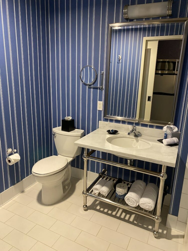 Фото University Plaza Waterfront Hotel