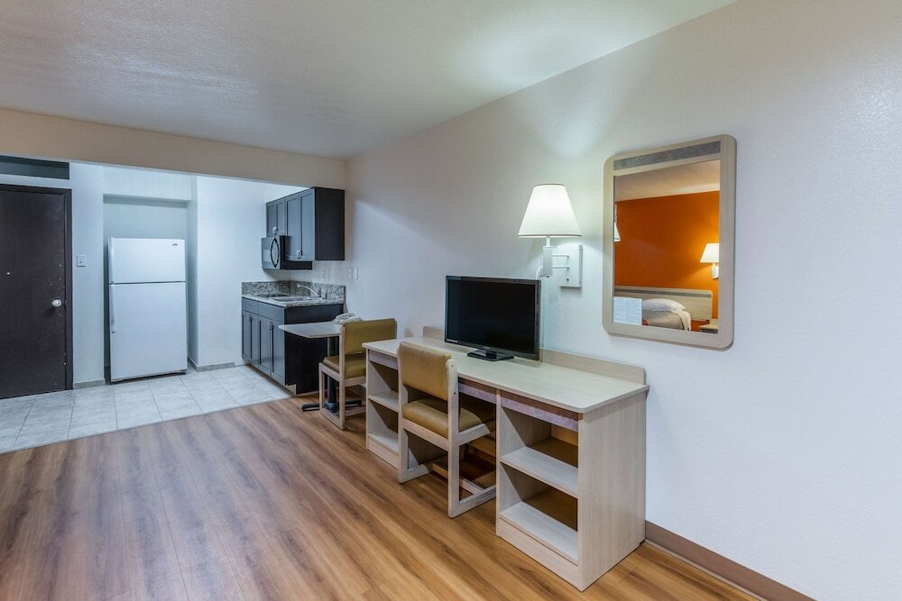 Фото Motel 6 Lancaster, Tx - DeSoto - Lancaster