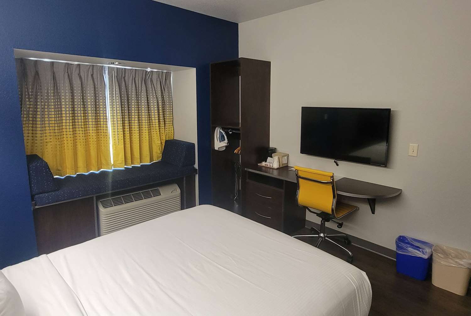 Фото Microtel Inn & Suites by Wyndham Council Bluffs/Omaha