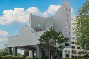 Гостиница Embassy Suites Hotel Charlotte