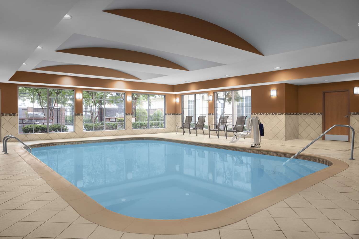 Фото Homewood Suites by Hilton Irving-Dfw Airport