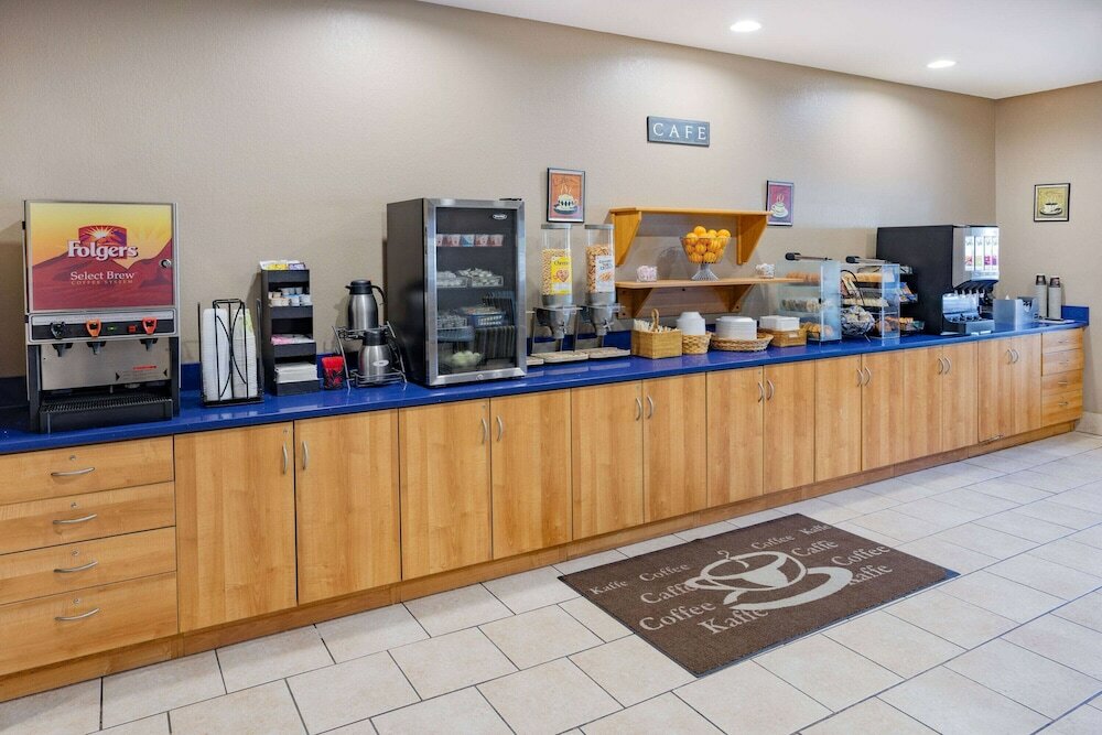Фото Microtel Inn & Suites by Wyndham Johnstown
