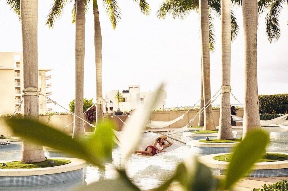 Фото Four Seasons Hotel Miami