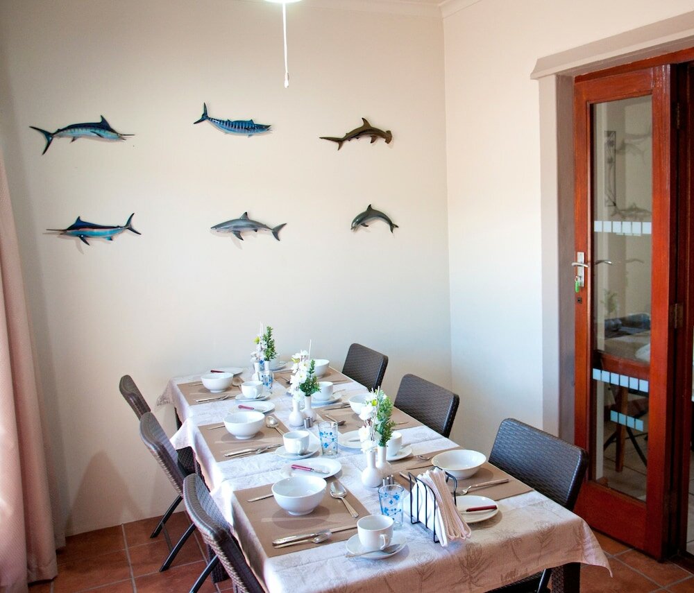 Фото Hermanus At Home