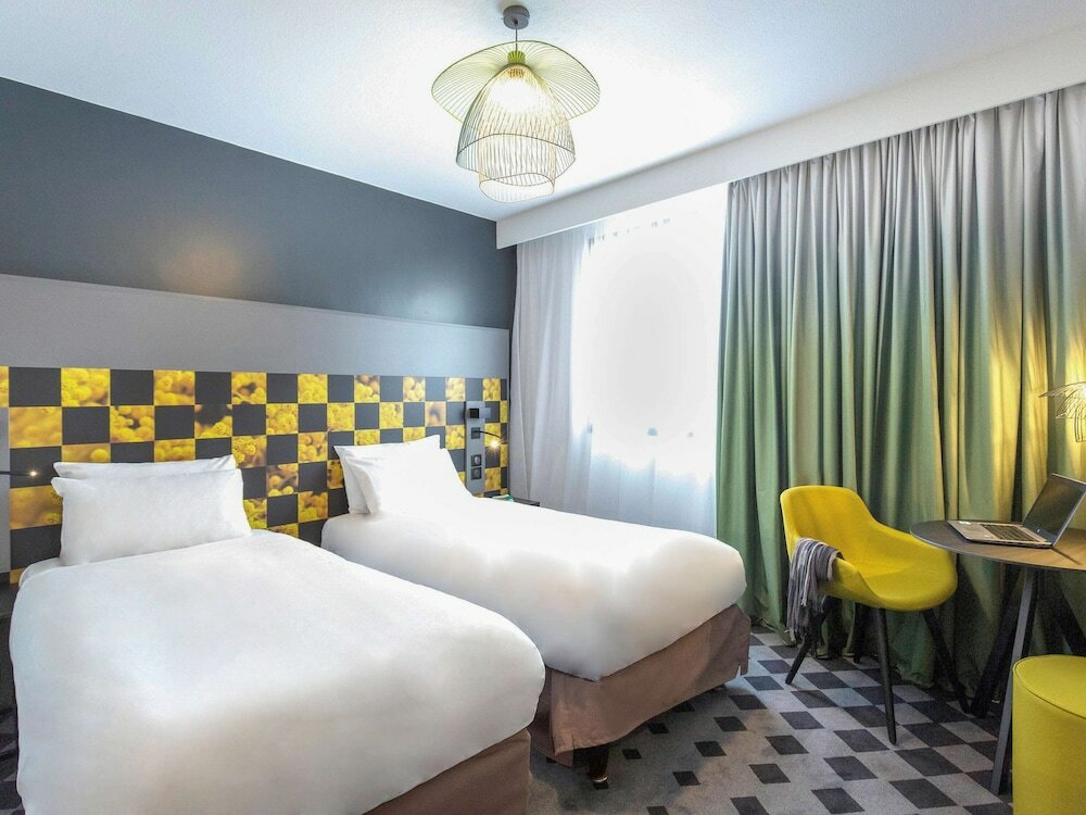 Фото Отель Mercure Hyeres Centre