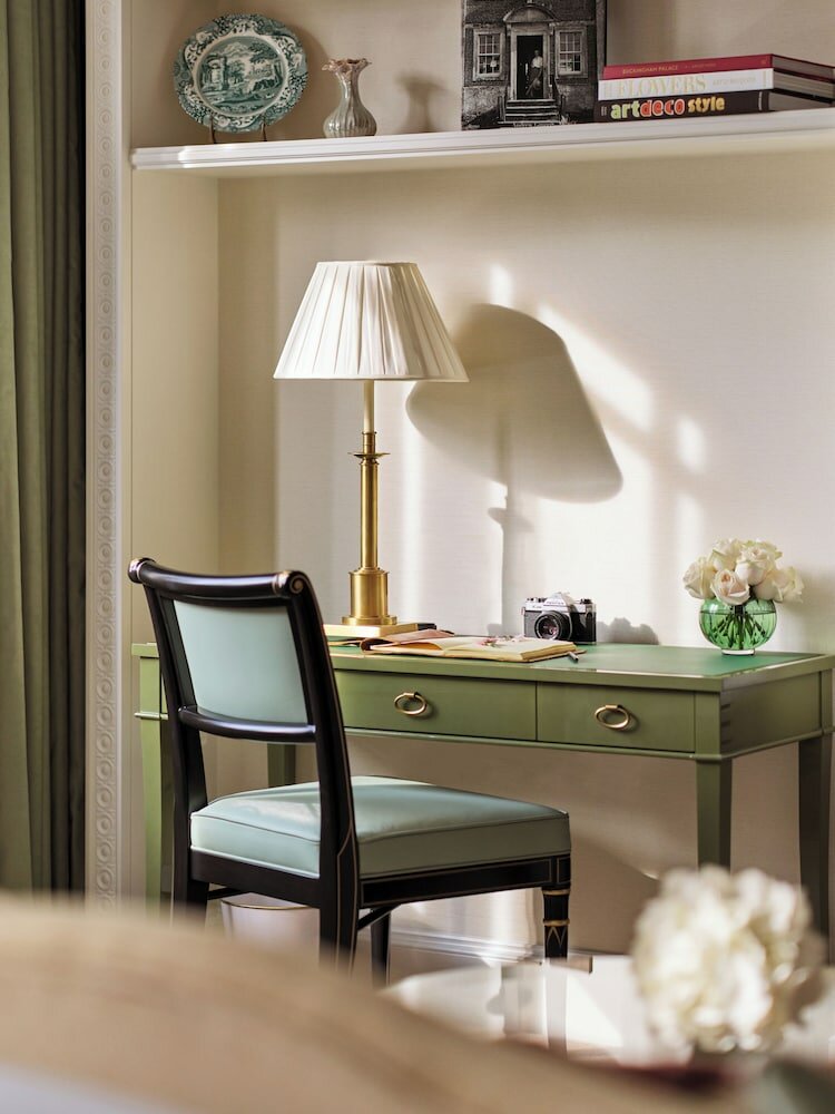 Фото The Dorchester