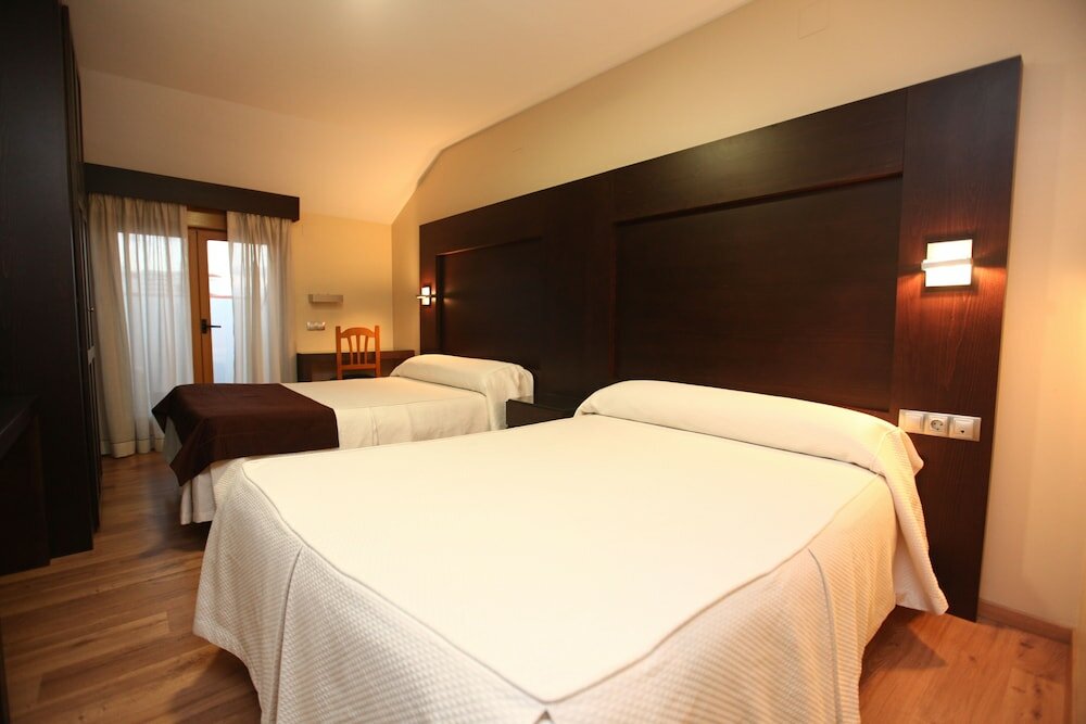 Фото Hotel Anabel Baza