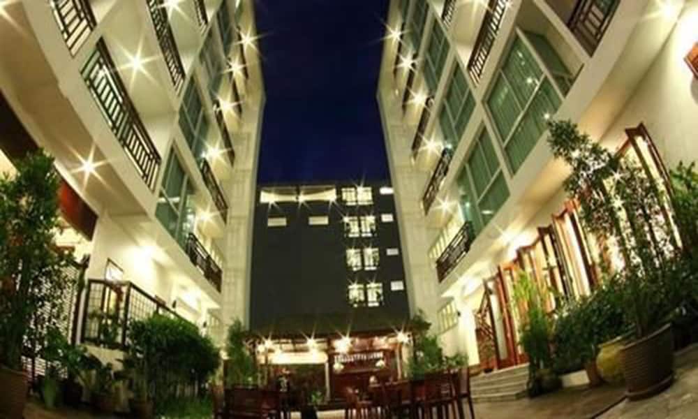 Фото Sabaidee at Lao Hotel