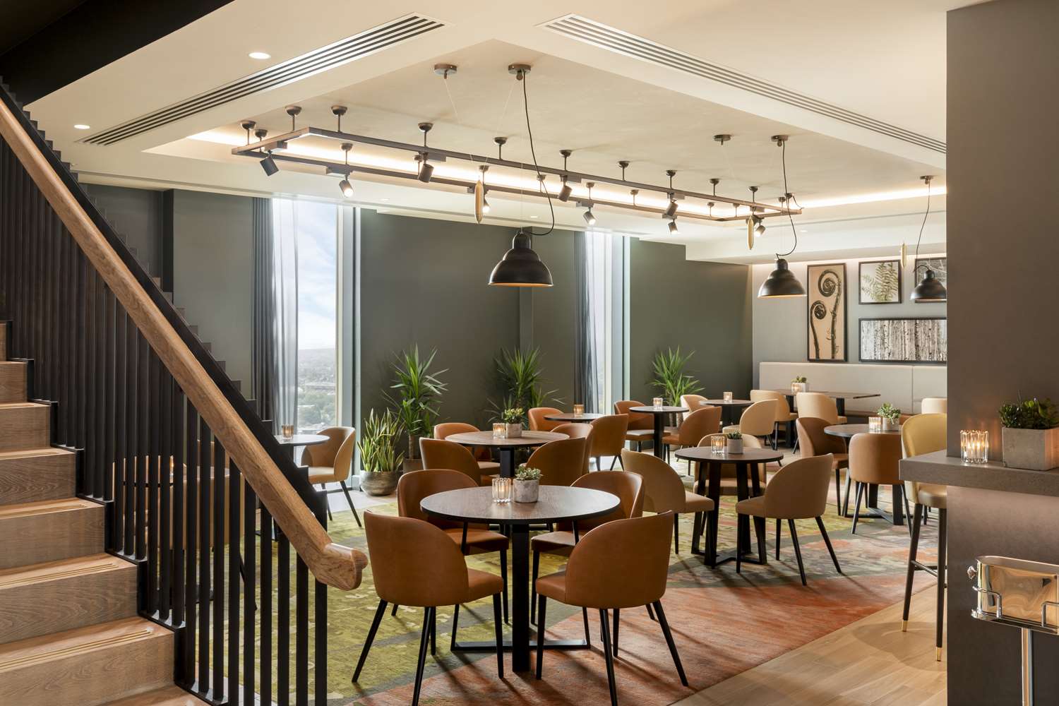 Фото Hilton Woking