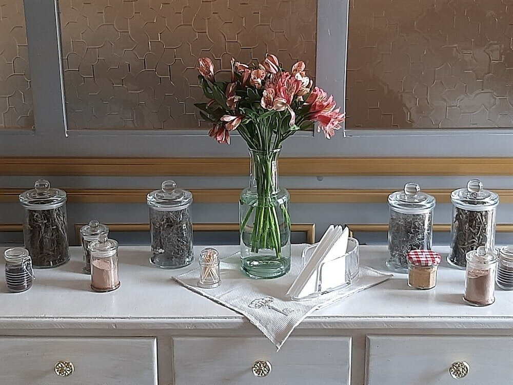 Фото Adamas House Hotel