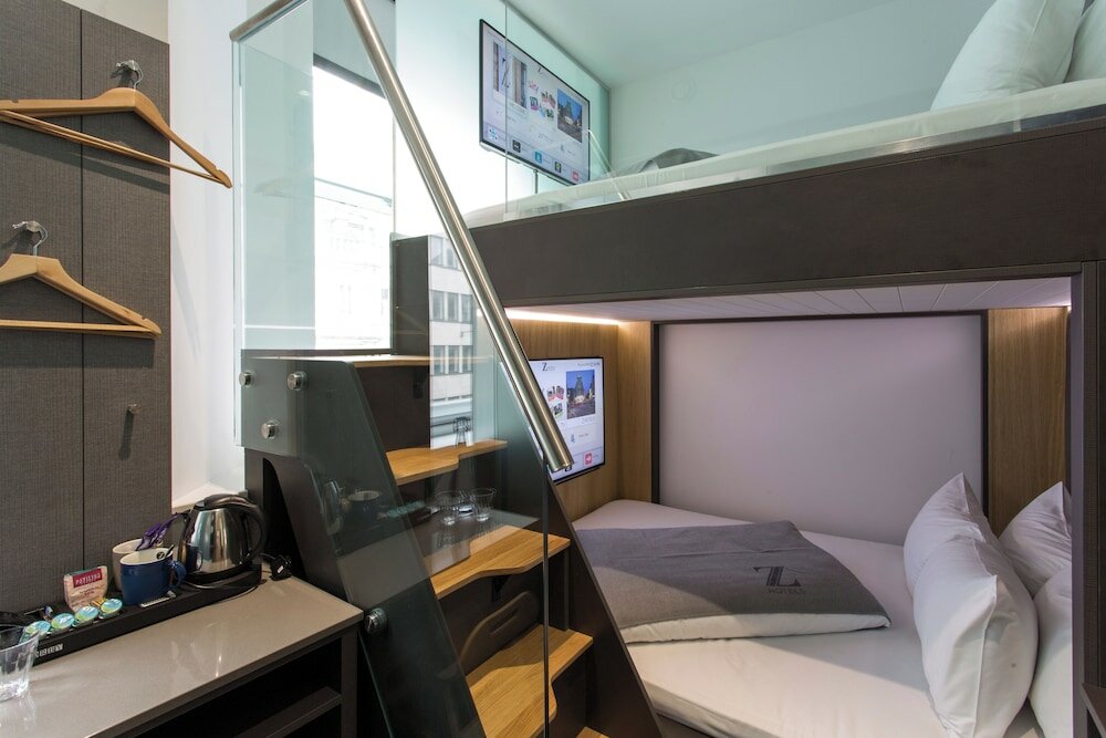 Фото The Z Hotel City