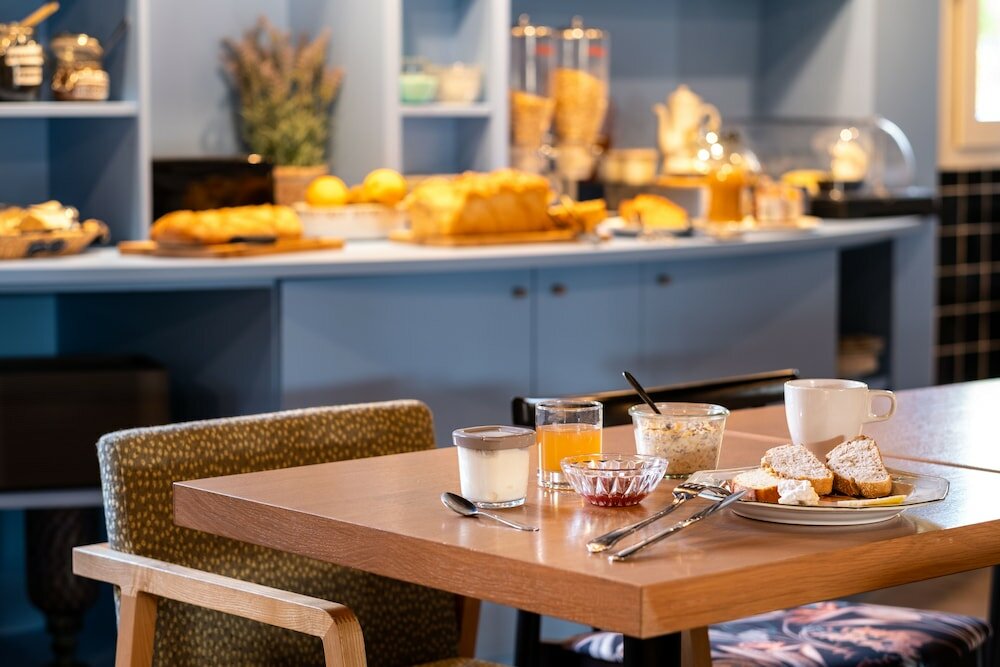 Фото Greet Chartres Est