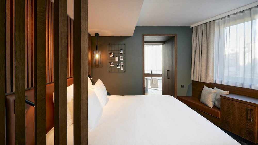 Фото Le Bellune Paris