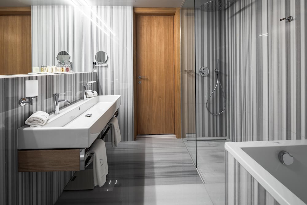 Фото Met Boutique Hotel