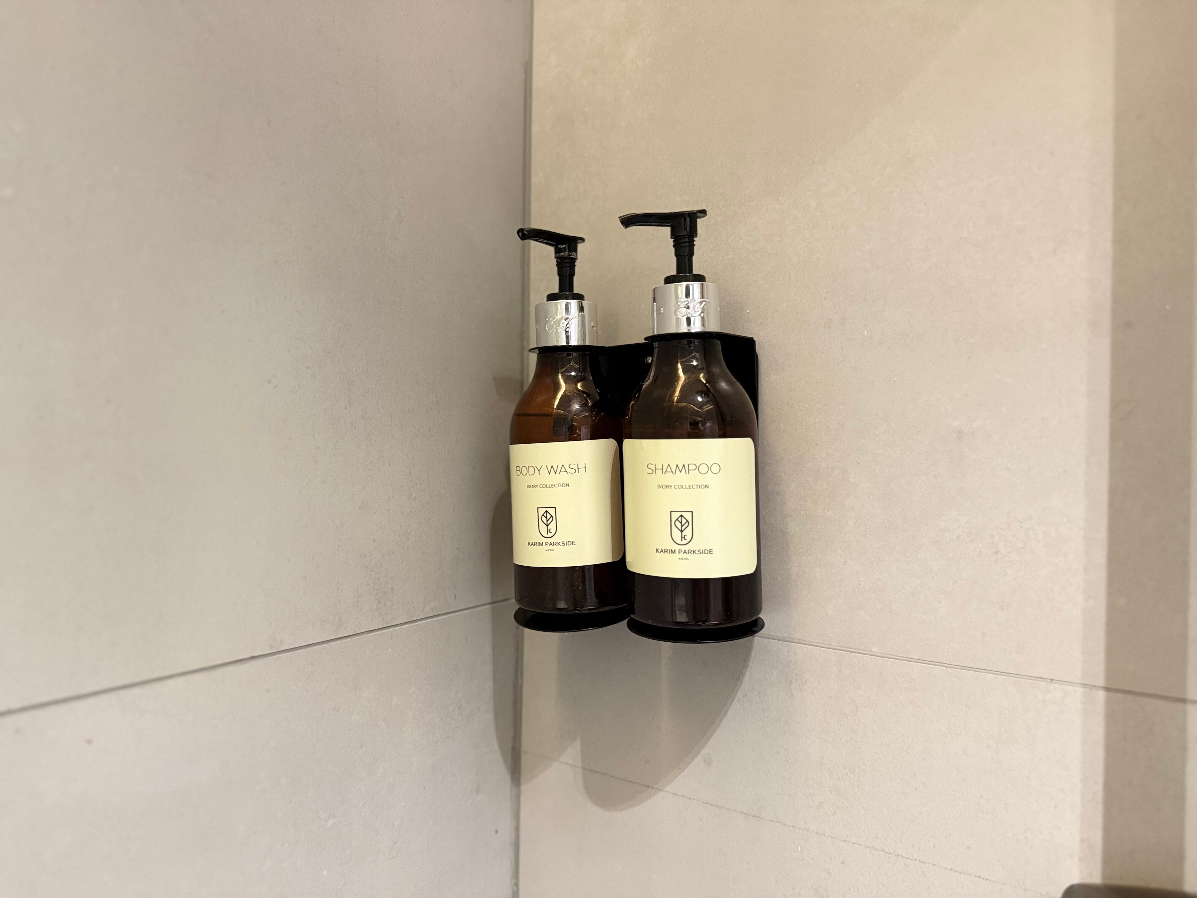 Фото Karim Parkside Hotel