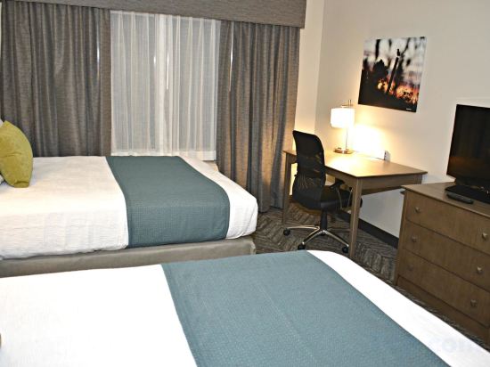 Фото Best Western Plus Bolivar Hotel & Suites