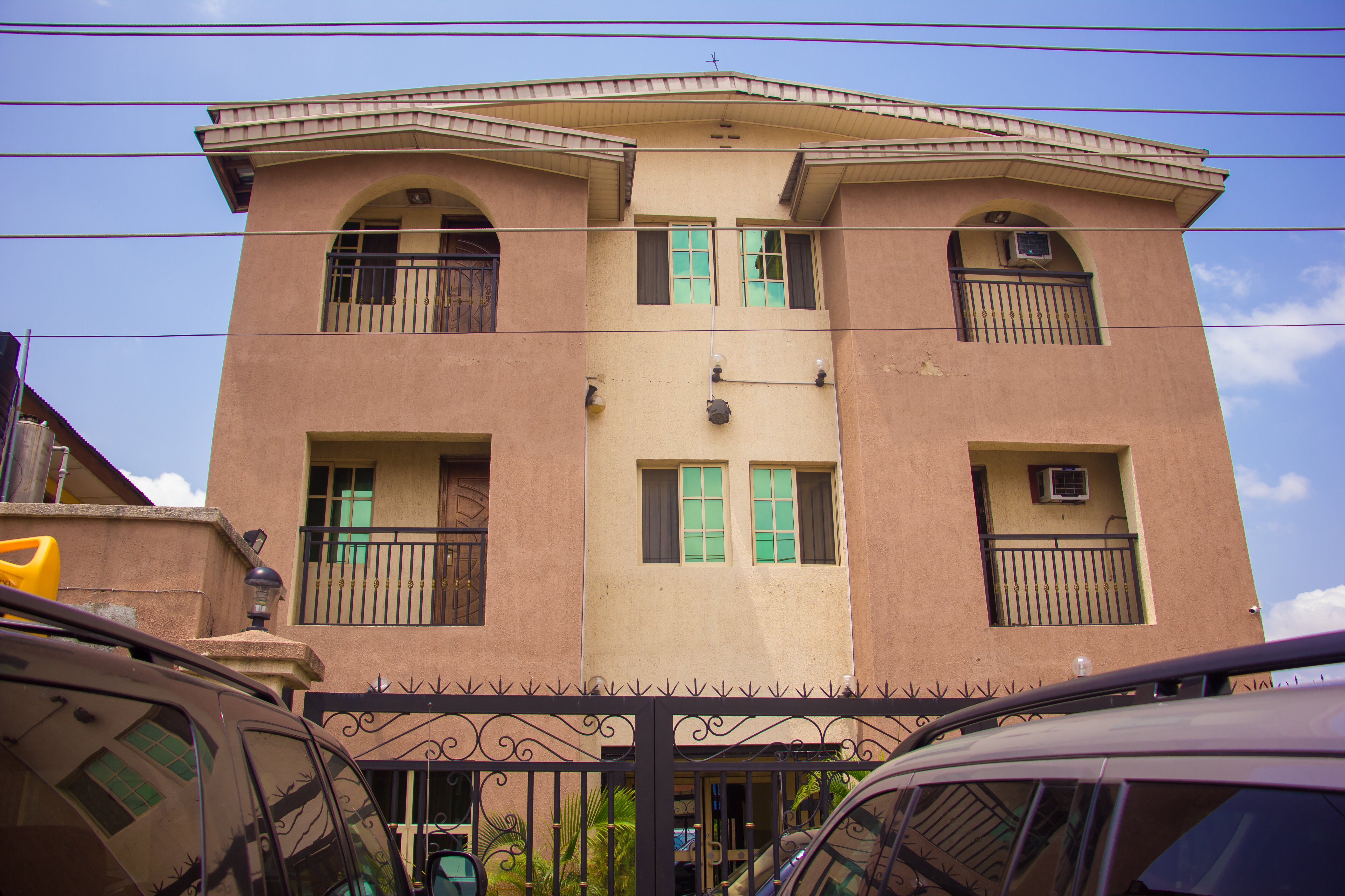 Фото Wonder King Hotel