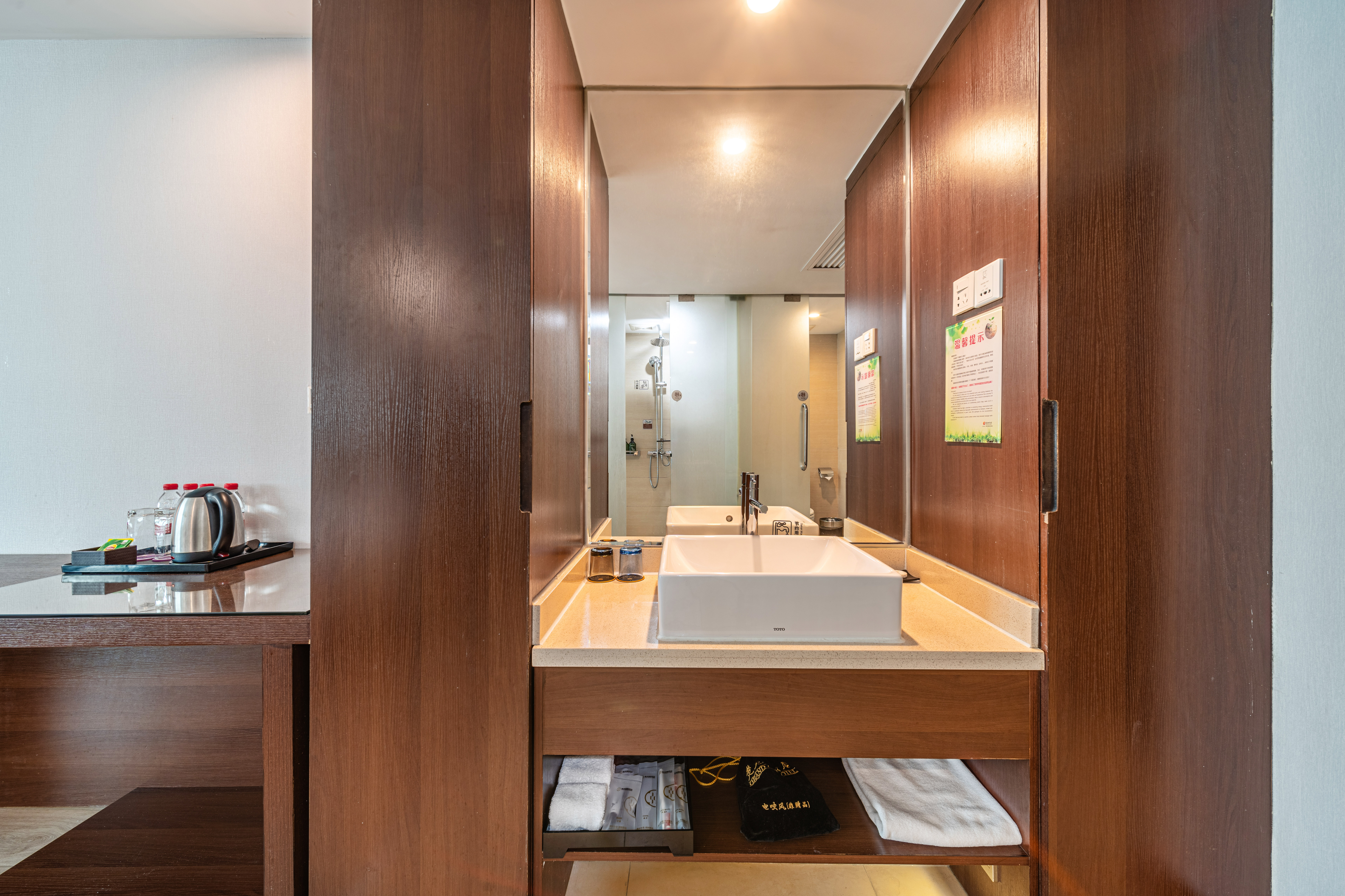 Фото Grand Chu Hotel