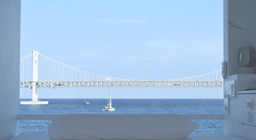 Фото Gwanganli Hotel 1