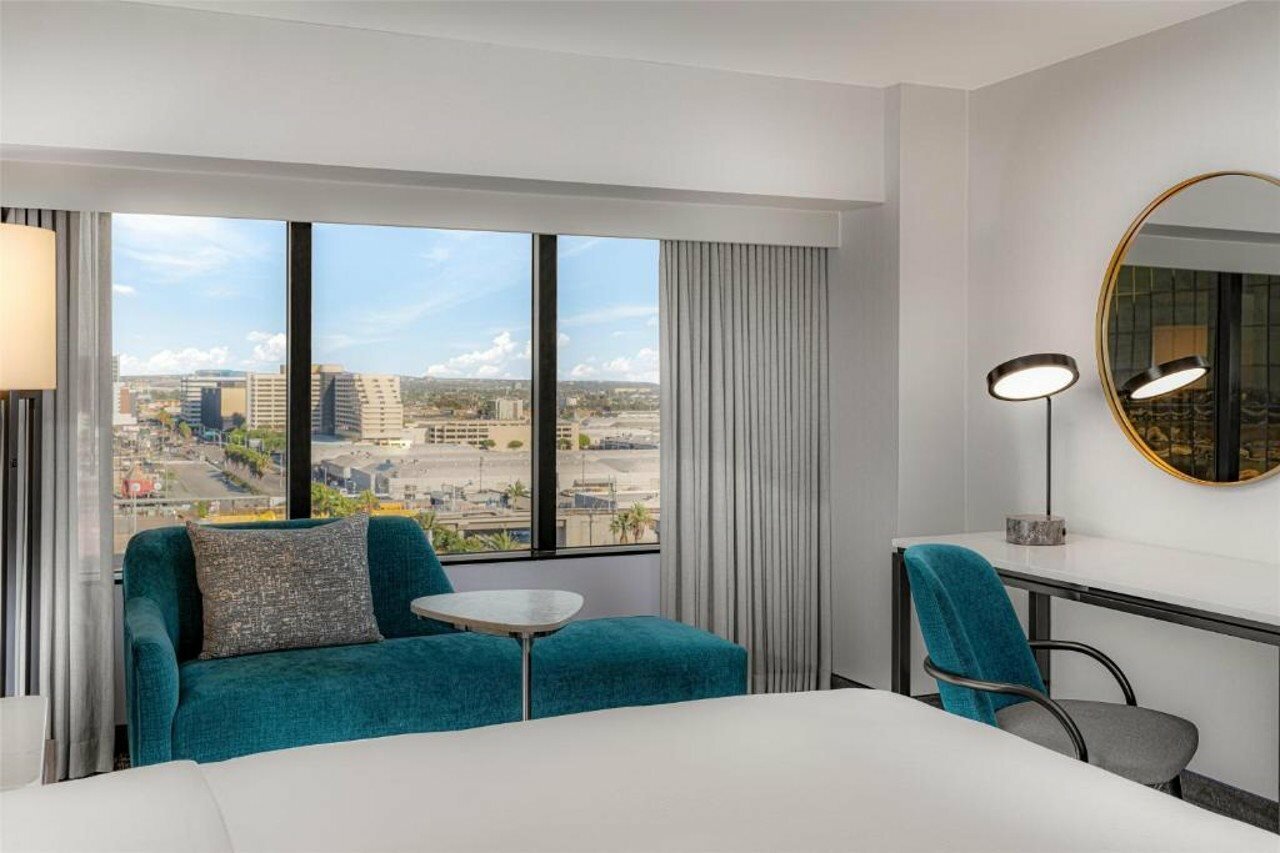 Фото Hilton Los Angeles Airport