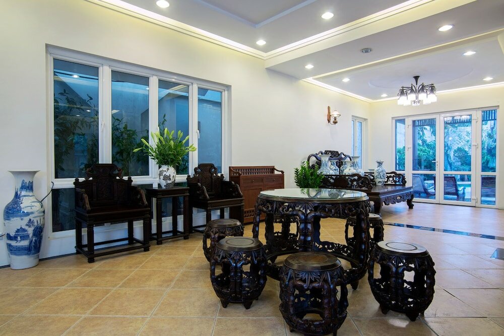 Фото New Era Hotel and Villa