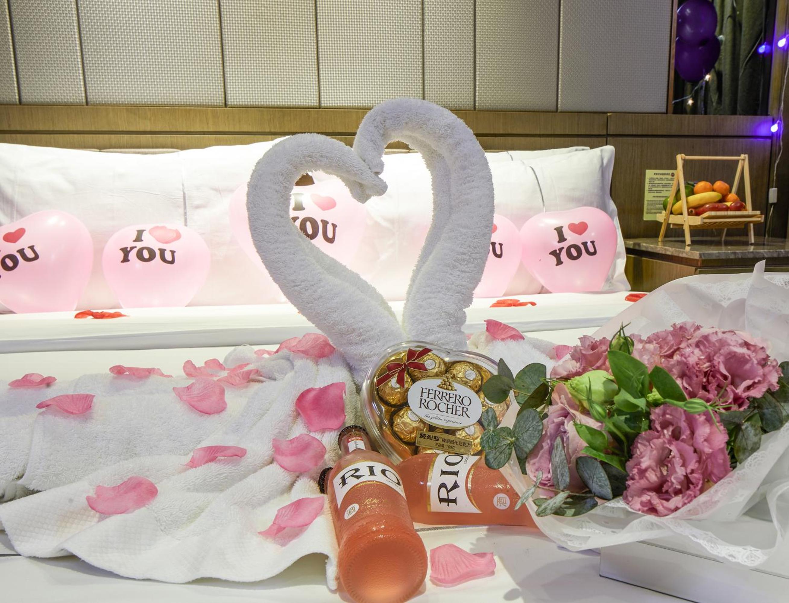 Фото Insail Hotels - Luohu Dongmen Shenzhen