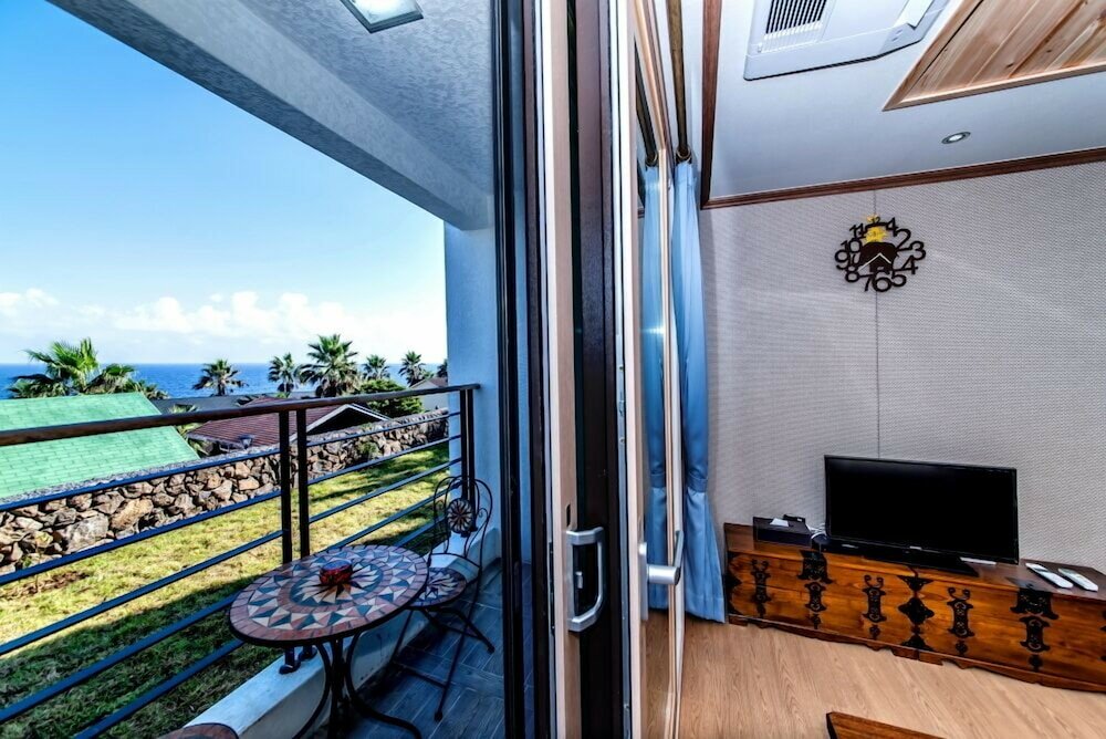 Фото Sea & Wave Pension