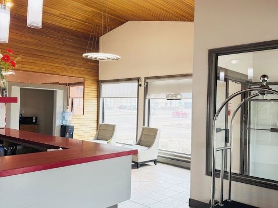 Фото Airport Inn