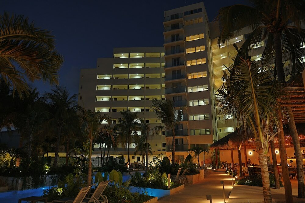 Фото Calypso Hotel Cancun