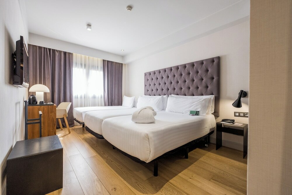 Фото Hotel Zenit Abeba
